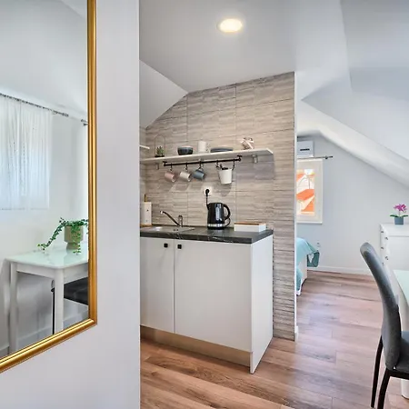 ゲストハウス Magnolia Luxury 4*